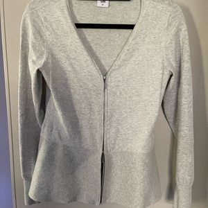 Cabi (size S) light grey double zippered cardigan